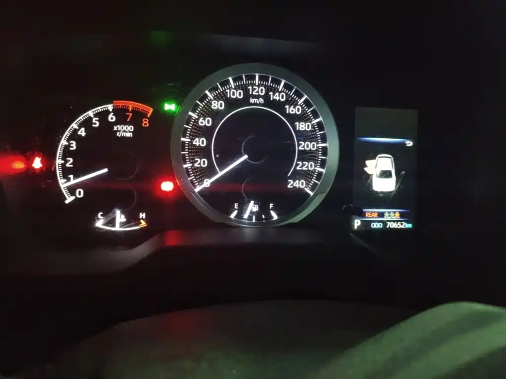 Toyota Corolla — миниатюра 8