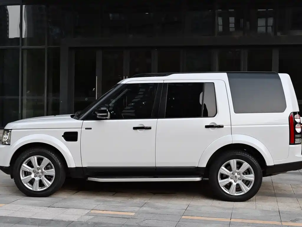 Land Rover Discovery — миниатюра 2