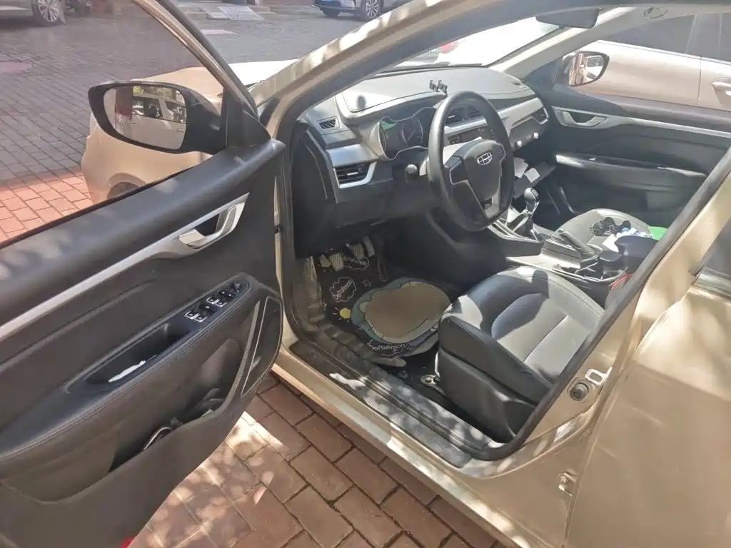 Geely Vision — миниатюра 12