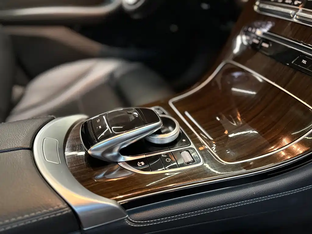 Mercedes-Benz GLC — миниатюра 35