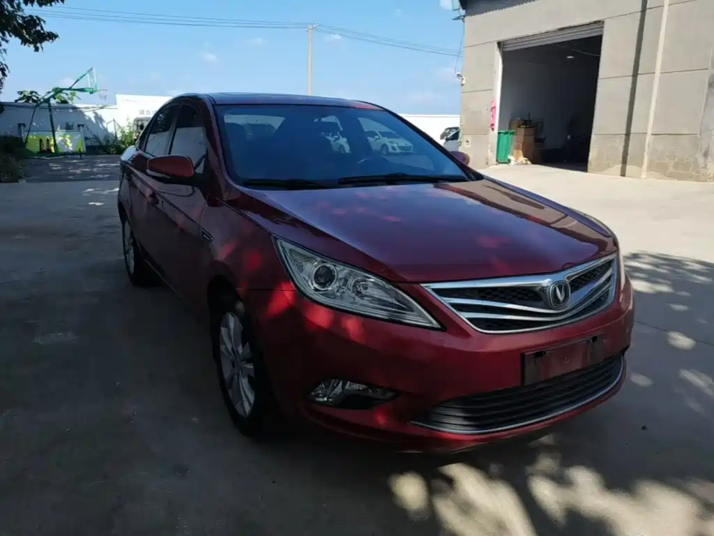 Changan Eado — миниатюра 4