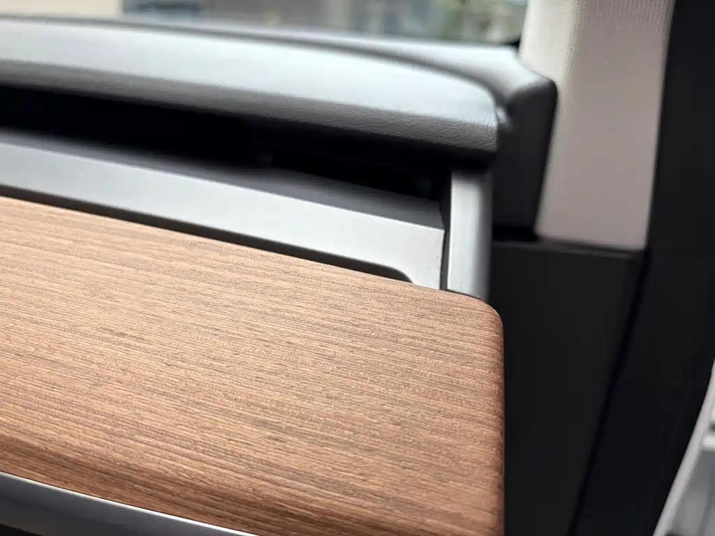 Tesla Model 3 — миниатюра 31