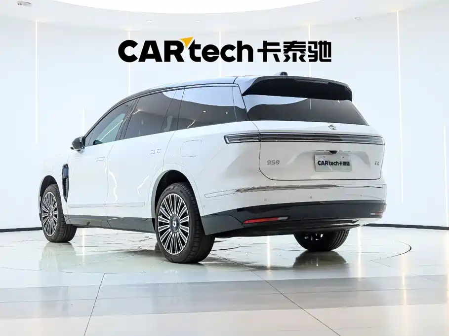 NIO ES8 2026 мест Executive Luxury