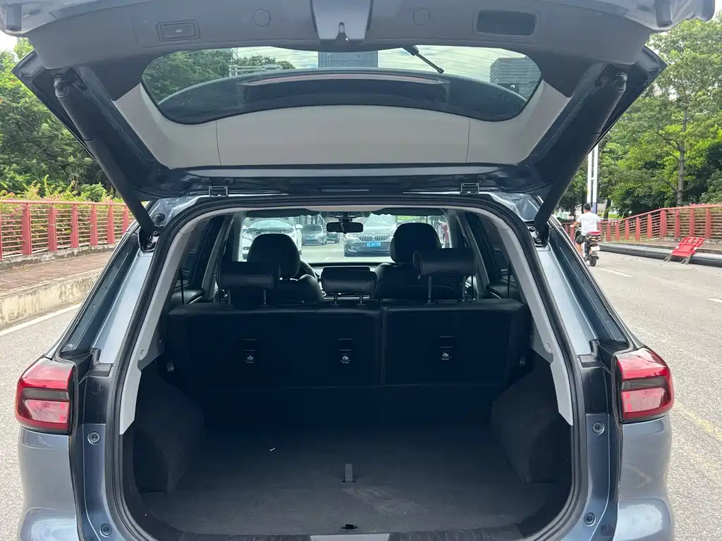 Chery Tiggo 8 — миниатюра 6