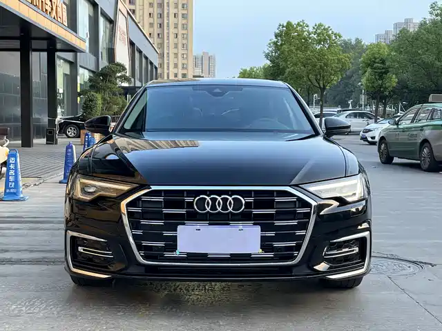 AUDI  A6L 2023