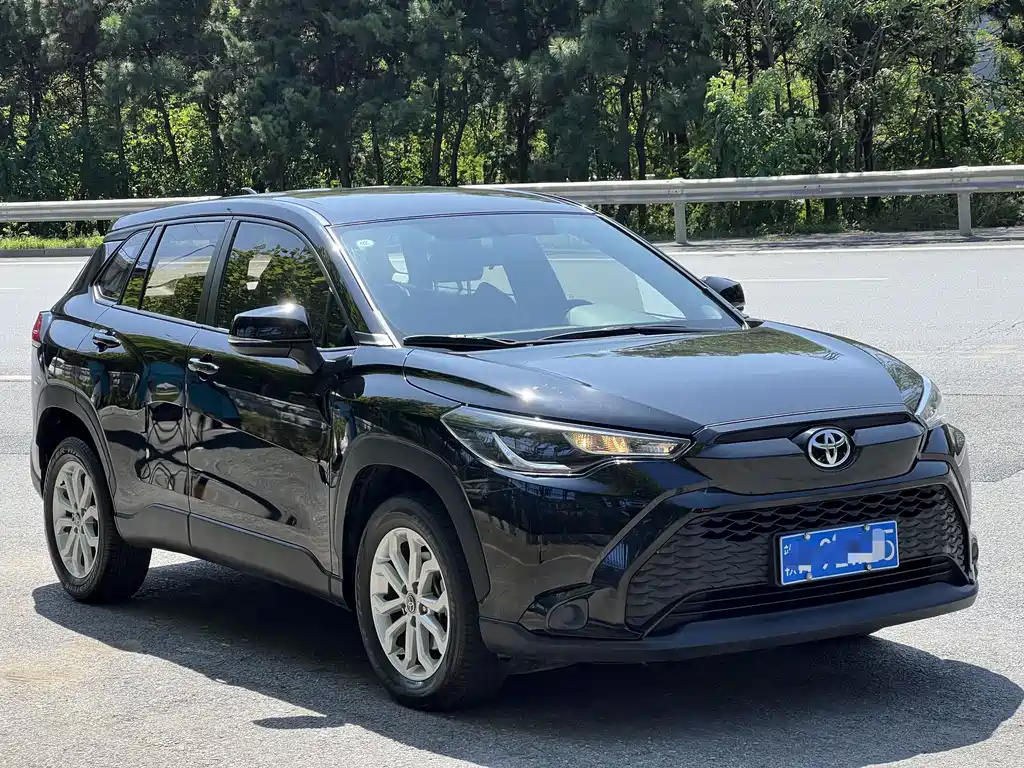 Toyota Frontlander — миниатюра 3