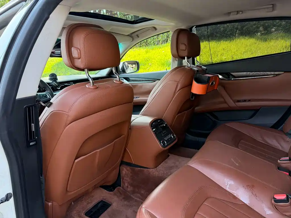 Maserati Quattroporte — миниатюра 11