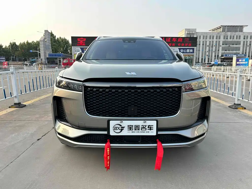 Li Auto Li ONE — миниатюра 2