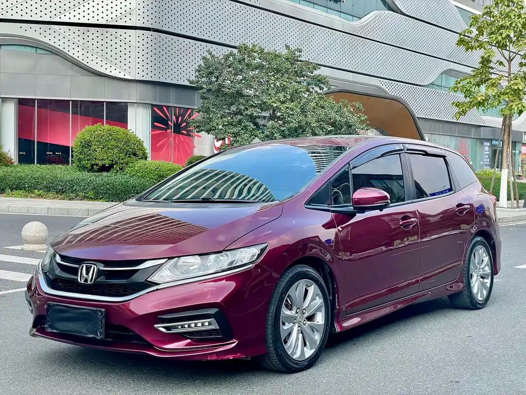 Honda Jade 2017