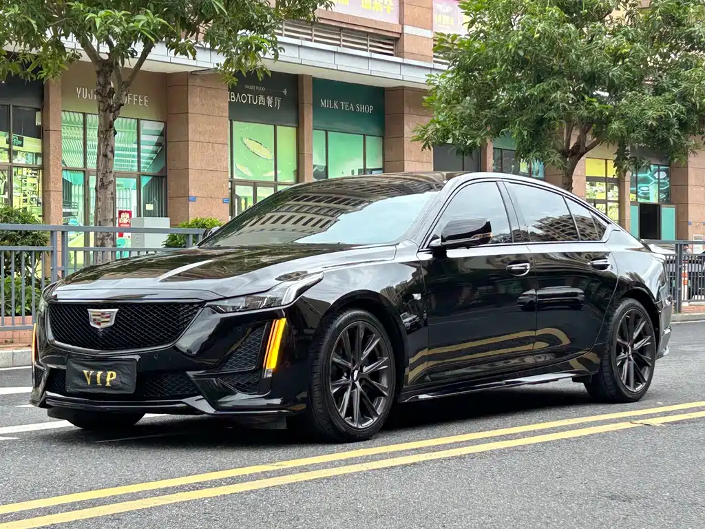 Cadillac CT5 2023