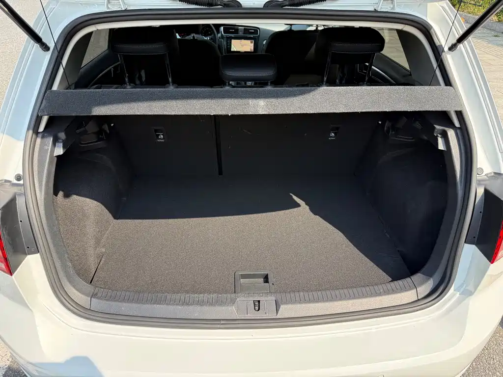 Volkswagen Golf — миниатюра 15