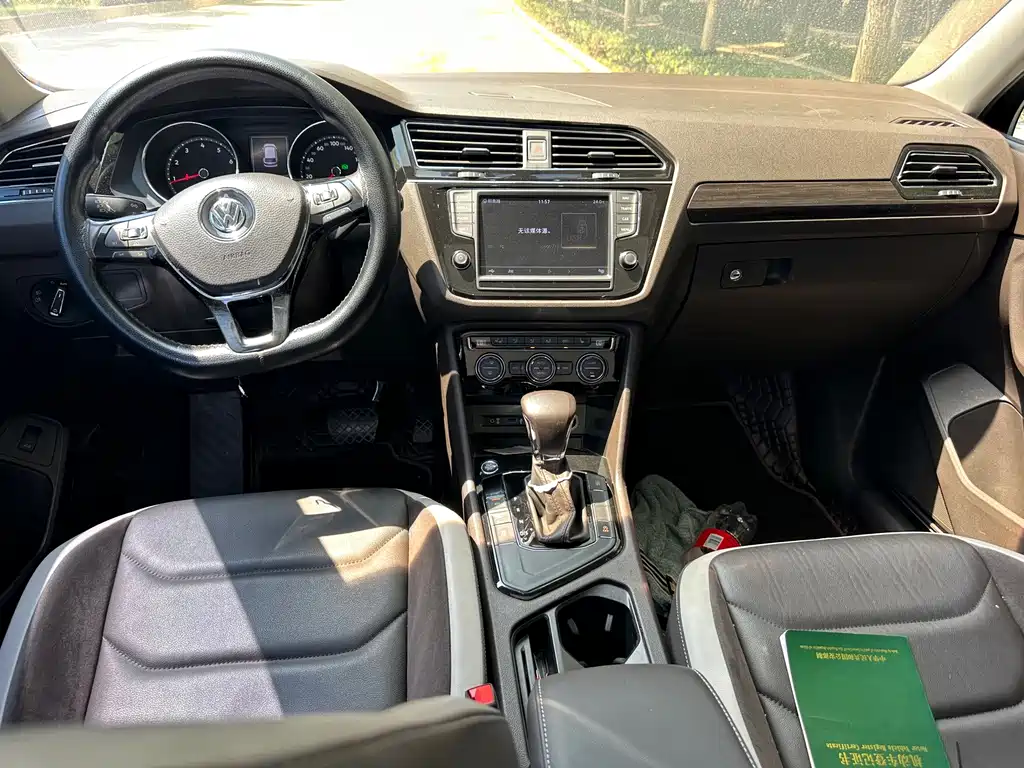 Volkswagen Tiguan L — миниатюра 6