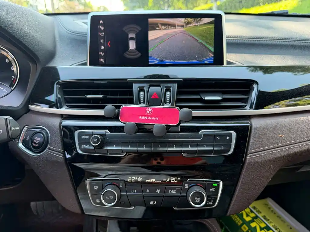 BMW X2 — миниатюра 10