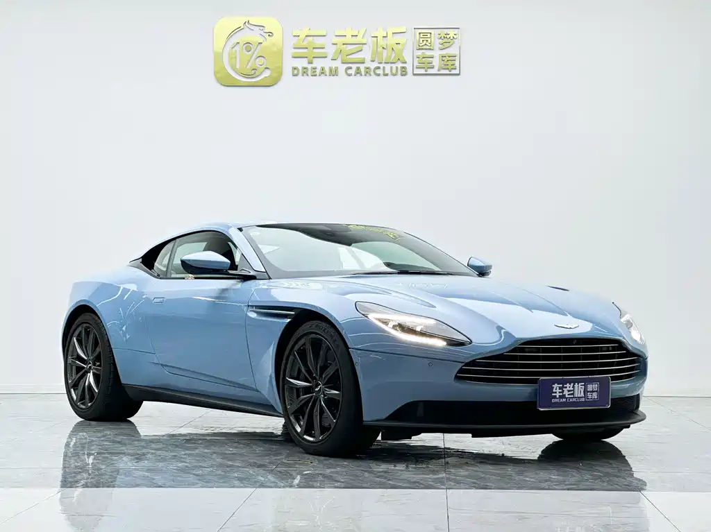 Aston Martin DB11 — миниатюра 3