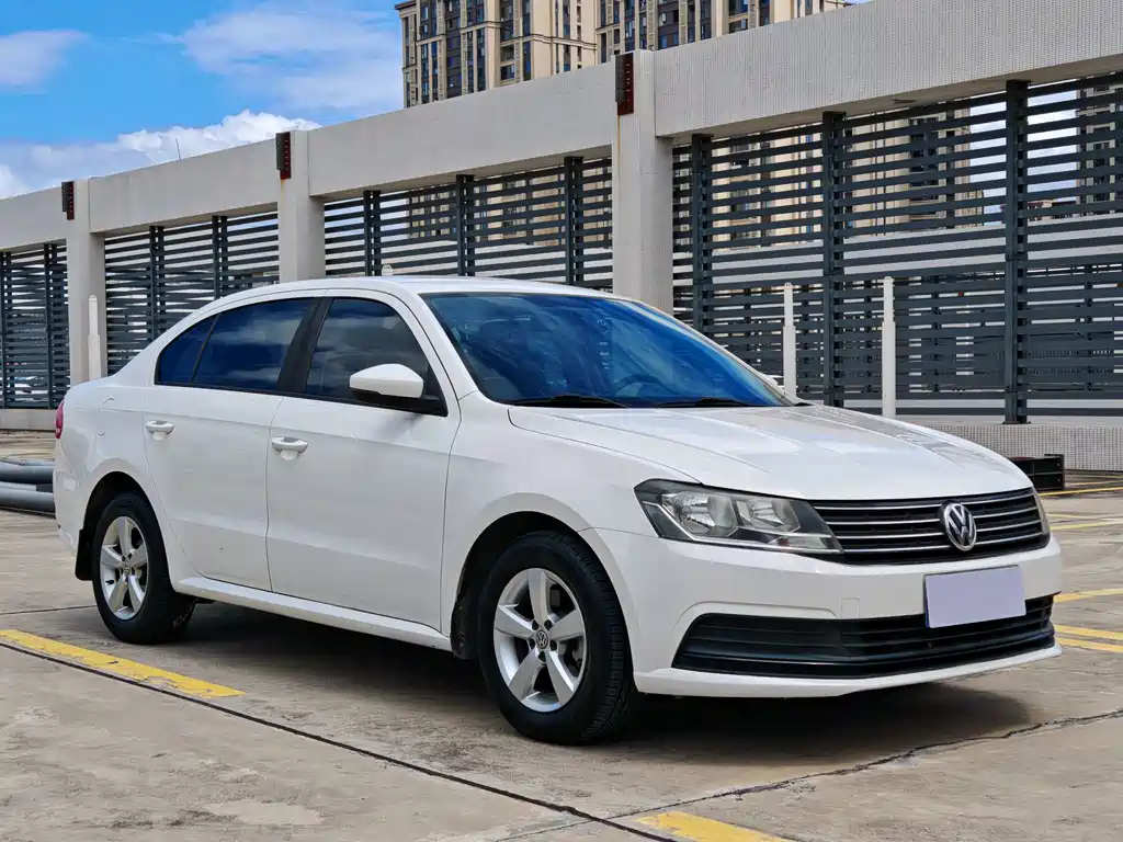 Volkswagen Lavida — миниатюра 3