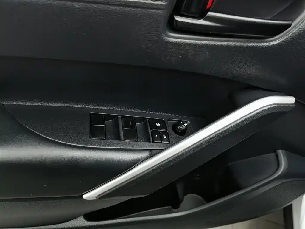 Toyota Frontlander 2022 2.0L CVT Lead