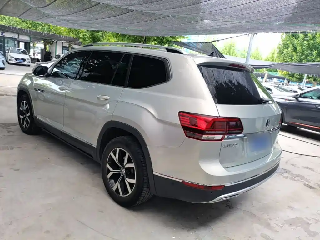Volkswagen Teramont — миниатюра 5