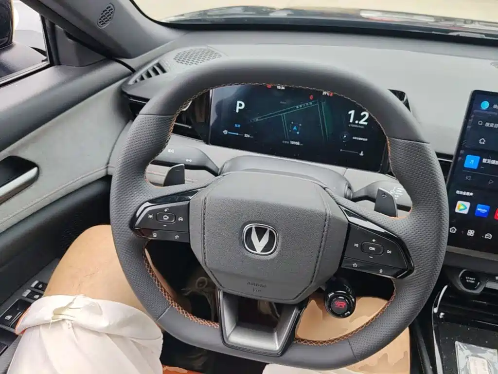 Changan UNI-V — миниатюра 11