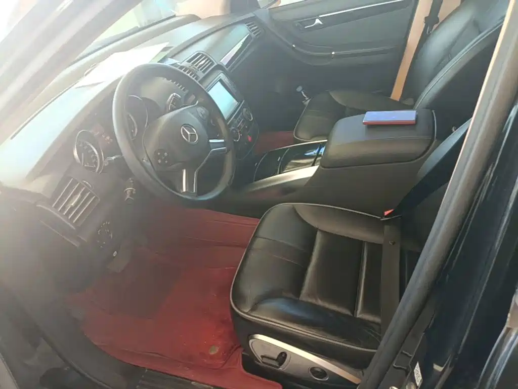 Mercedes-Benz R-Class — миниатюра 15
