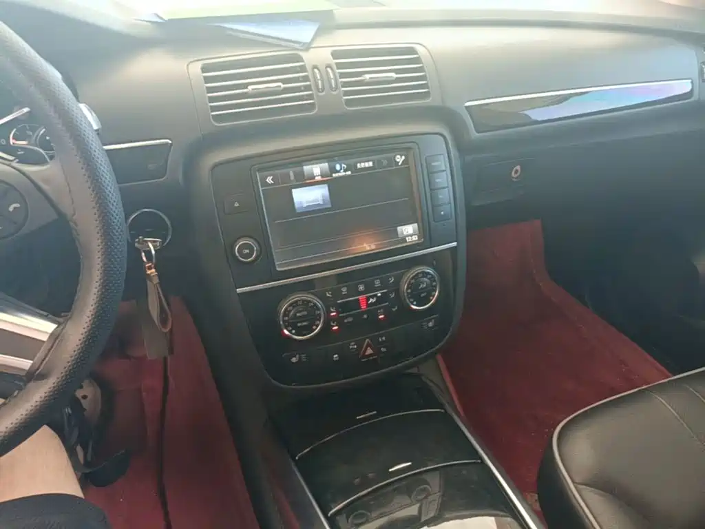 Mercedes-Benz R-Class — миниатюра 13