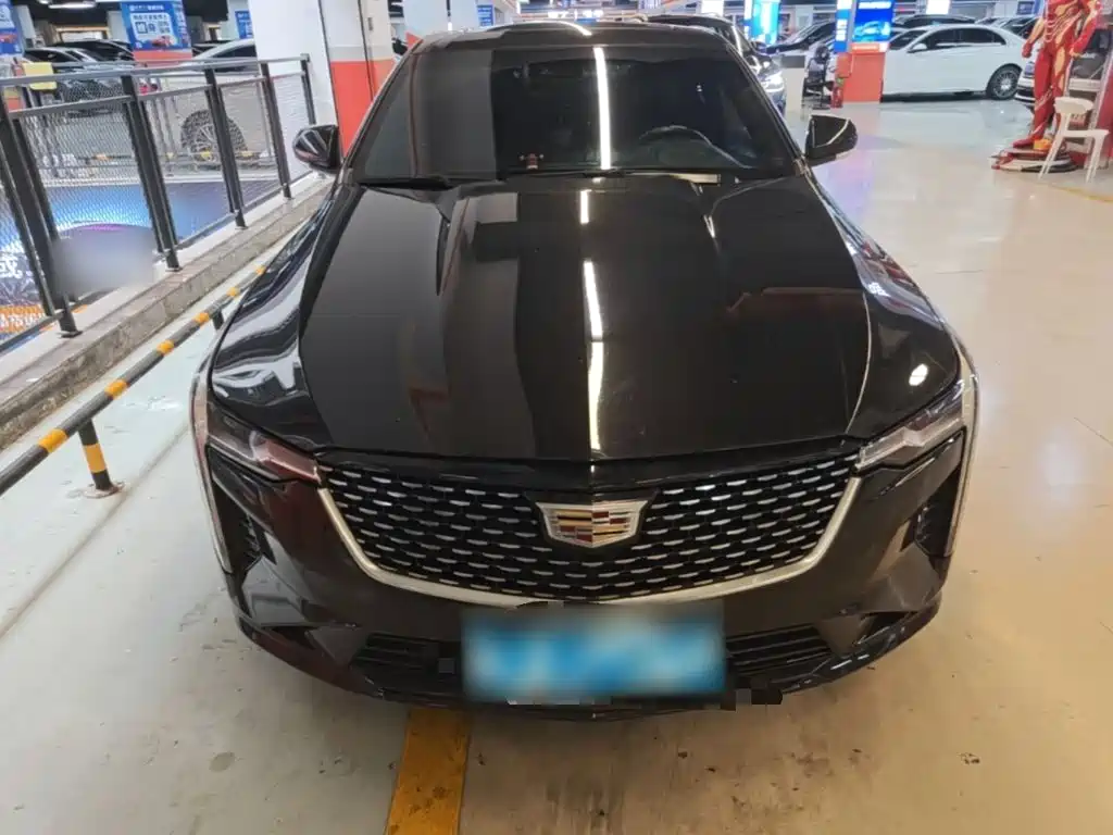 Cadillac CT4 2023 25T