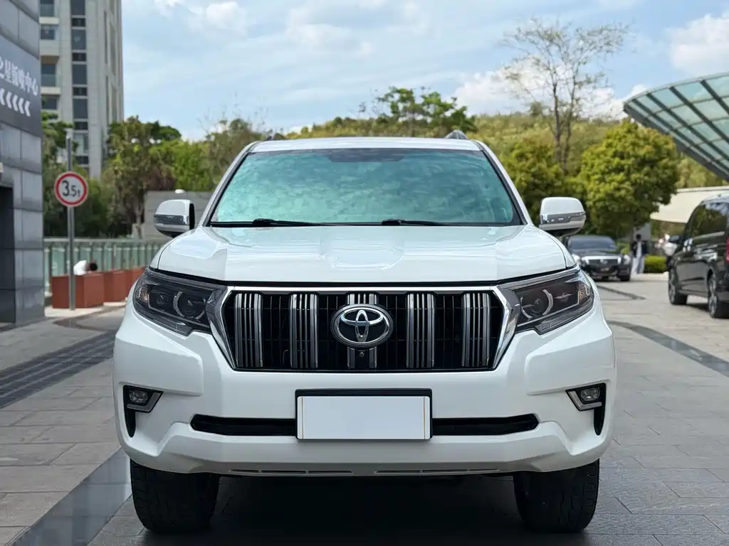 Toyota Land Cruiser Prado 2010 4.0L AT TX-L