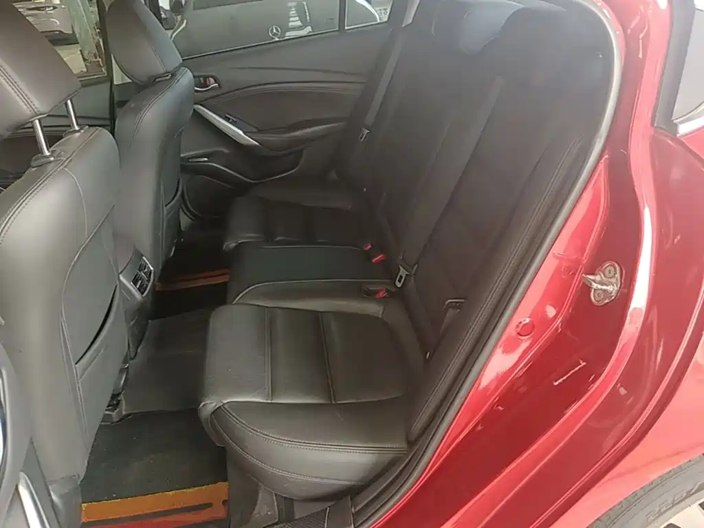 Mazda Atenza — миниатюра 17