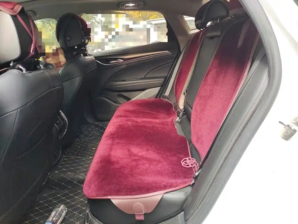 Buick LaCrosse — миниатюра 18