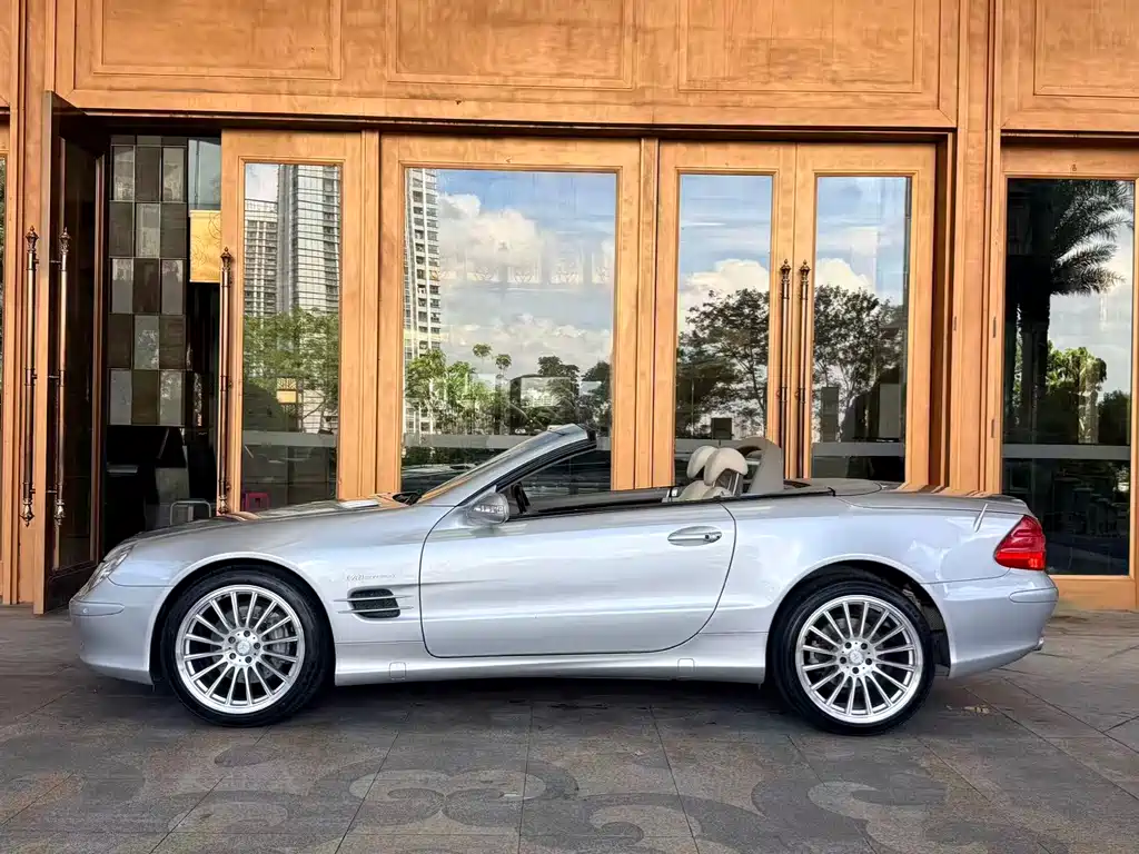 Mercedes-Benz SL-Class — миниатюра 5