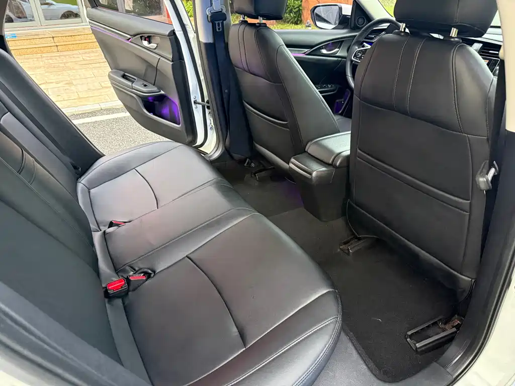 Honda Civic — миниатюра 12