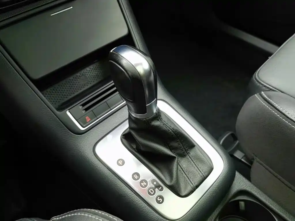 Volkswagen Tiguan — миниатюра 13