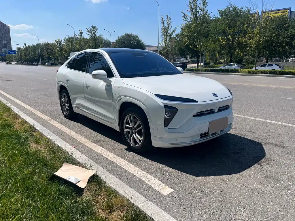 NIO EC6 — миниатюра 3