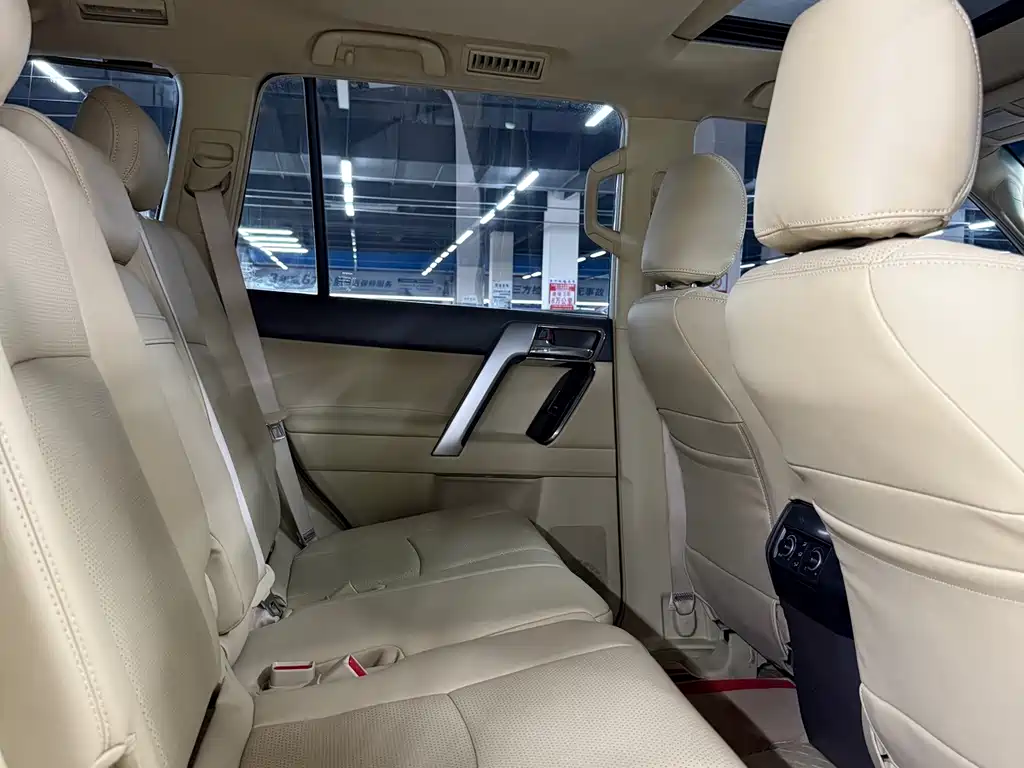 Toyota Prado (Import) — миниатюра 14