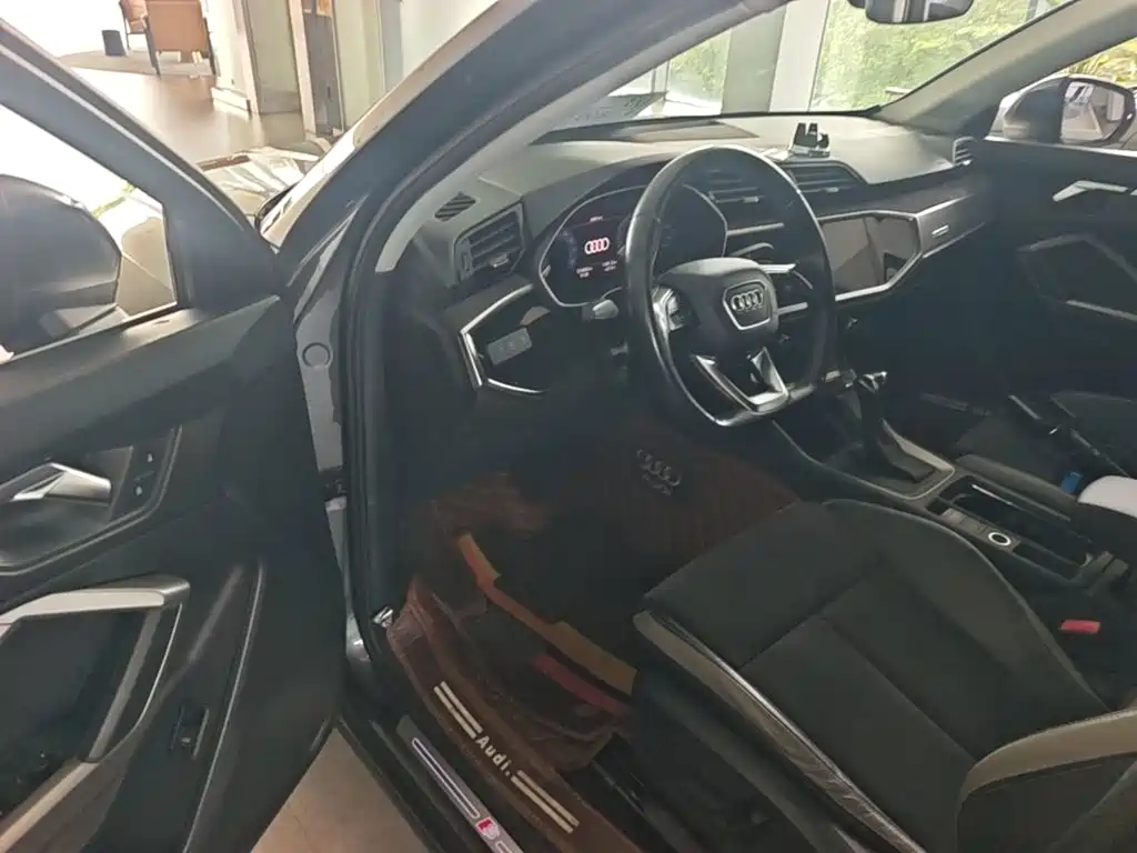 Audi Q3 — миниатюра 21