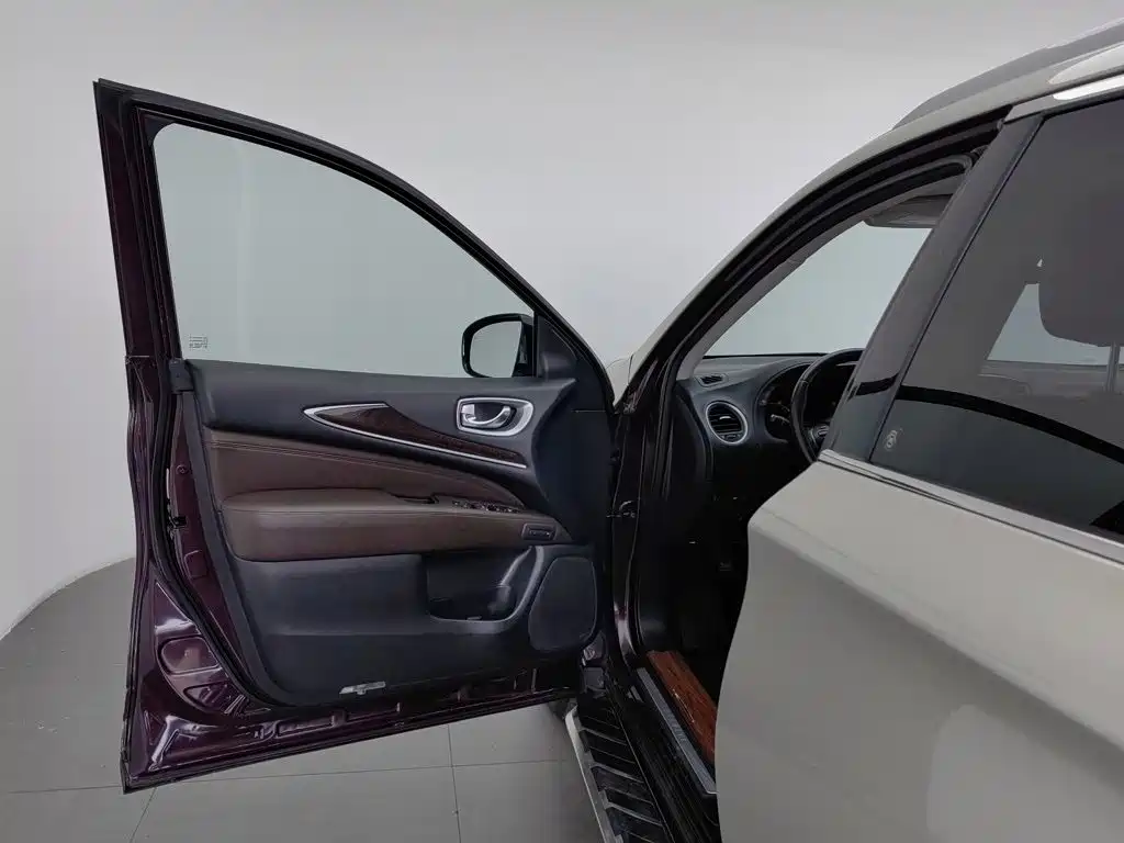 Infiniti QX60 (Import) — миниатюра 8