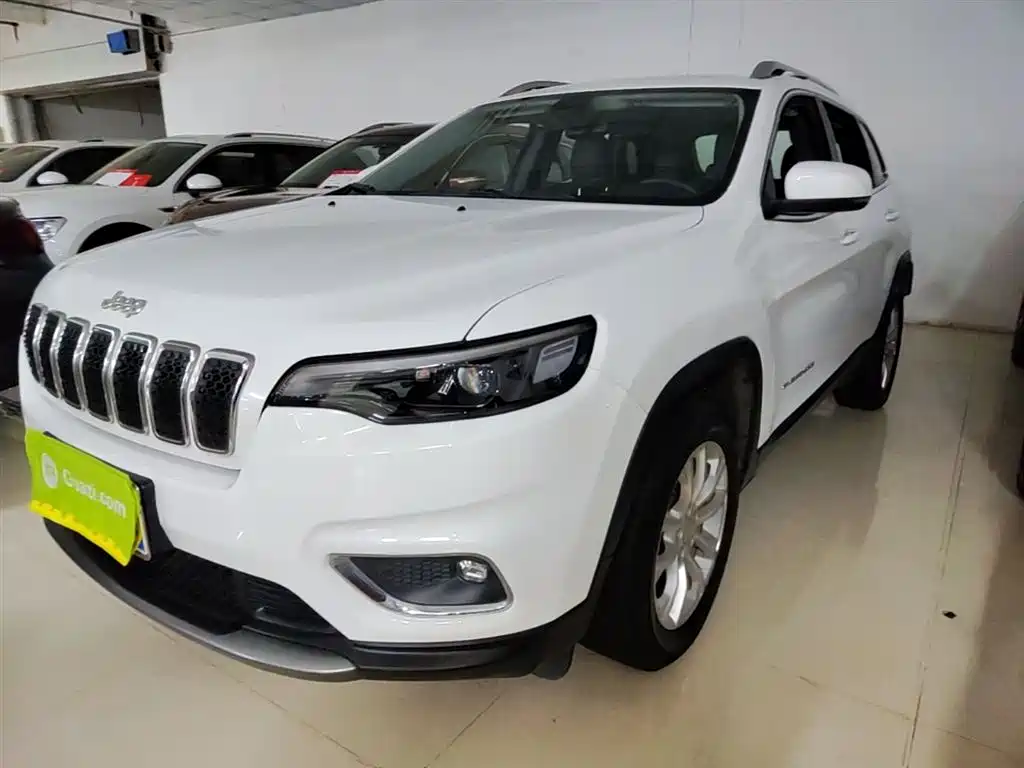 Jeep Cherokee 2020
