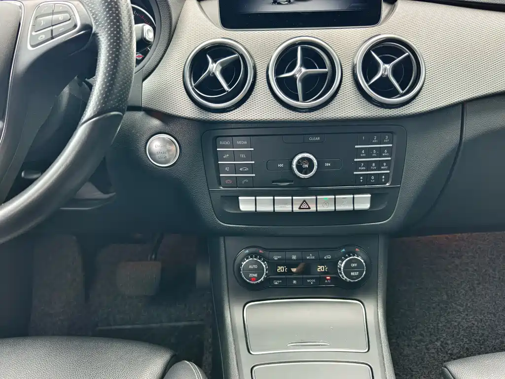 Mercedes-Benz B-Class — миниатюра 9