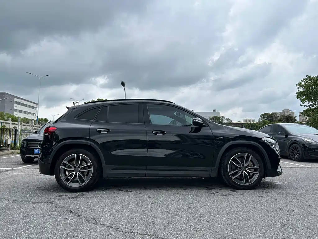 Mercedes-Benz GLA AMG — миниатюра 14
