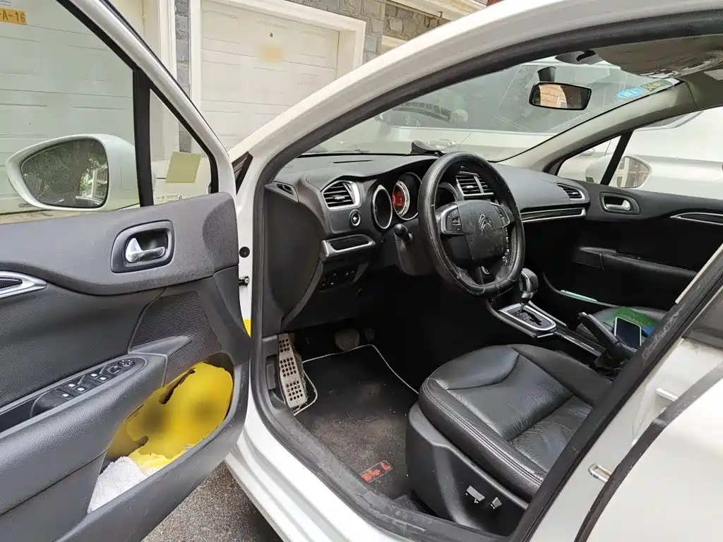 Citroen C4L — миниатюра 12