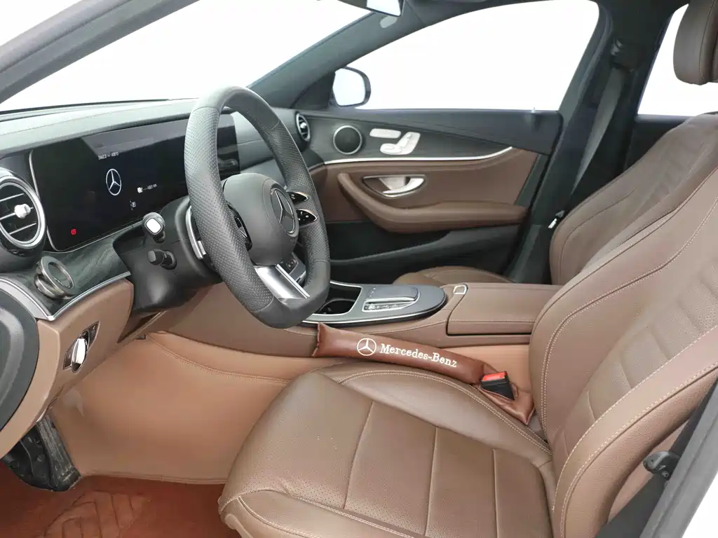 Mercedes-Benz E-Class New Energy E 350 e L Plug-in Hybrid Sport Sedan, фото 4