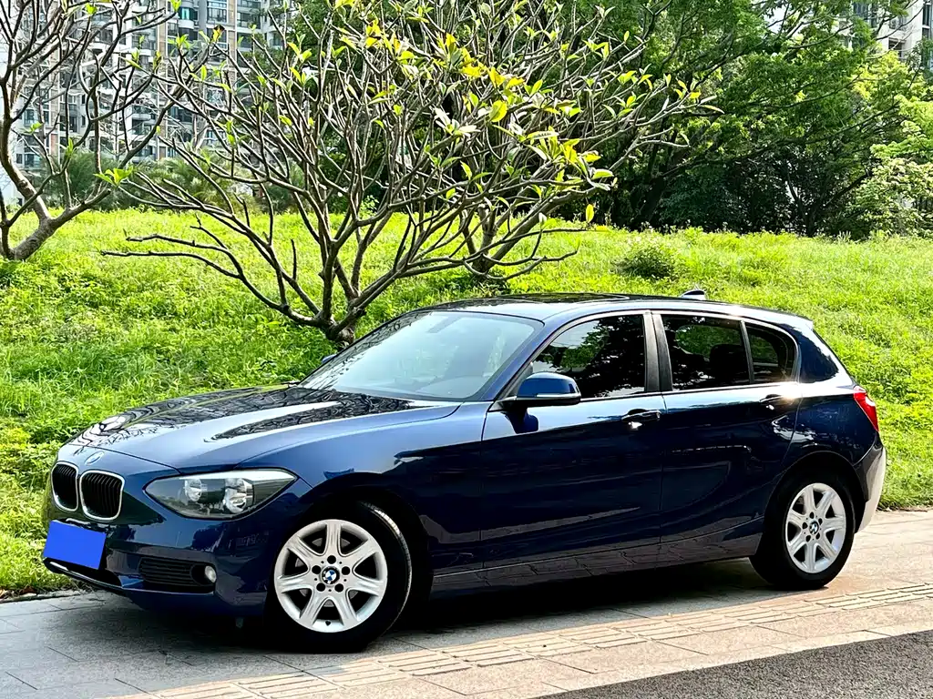 BMW 1 Series (Import) 2013