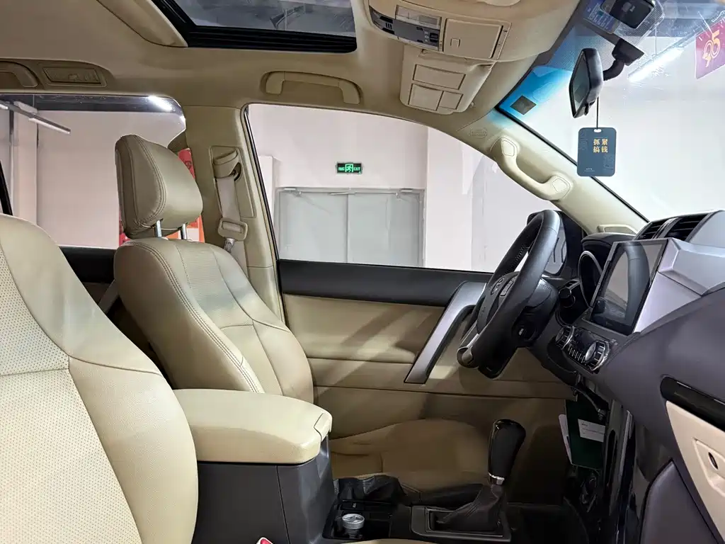 Toyota Prado (Import) — миниатюра 9