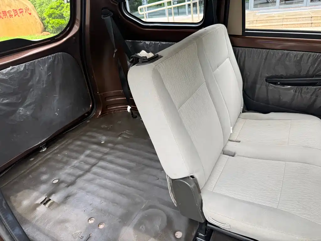 Wuling Hongguang — миниатюра 15