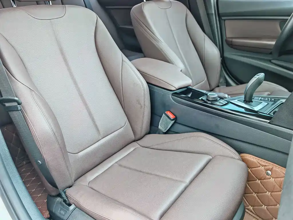 BMW 3 Series — миниатюра 14