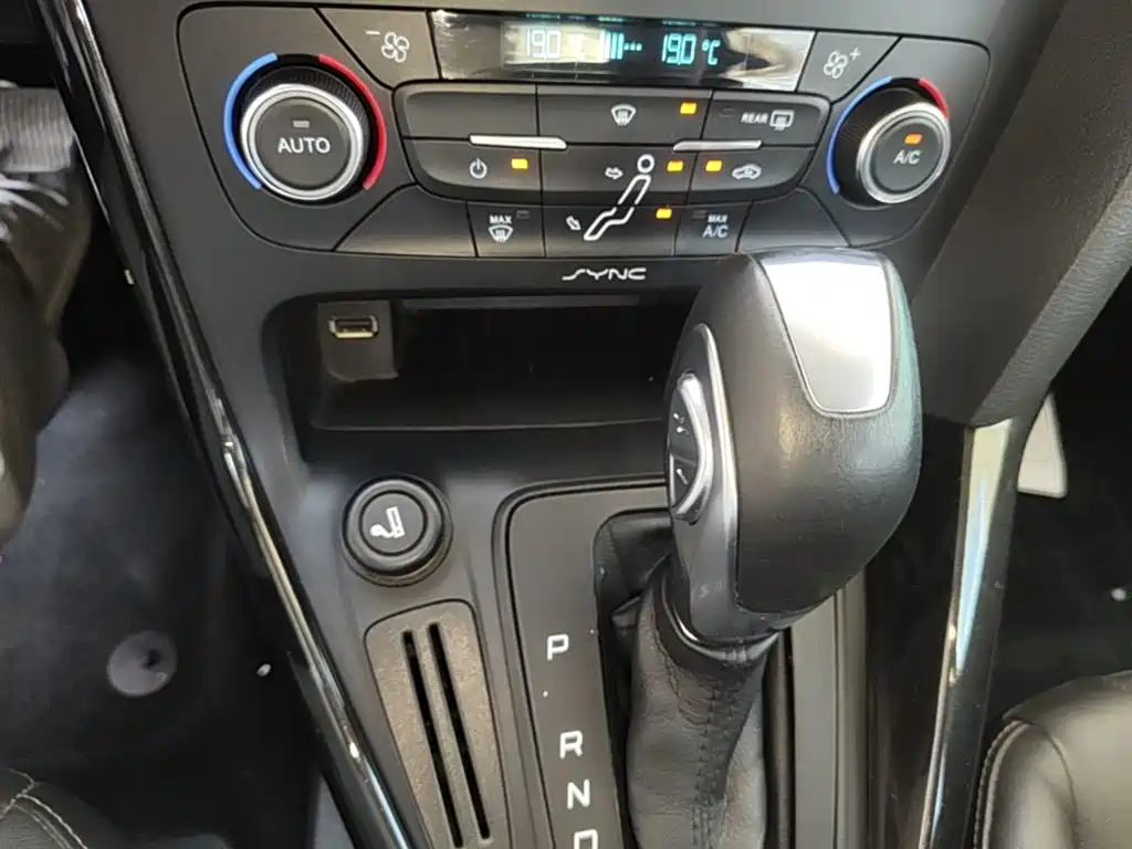 Ford Focus — миниатюра 14