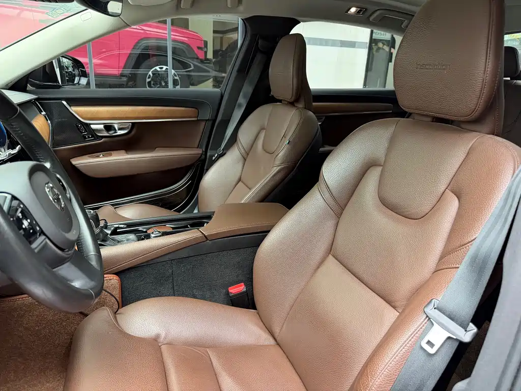 Volvo S90 2020 T5 Luxury