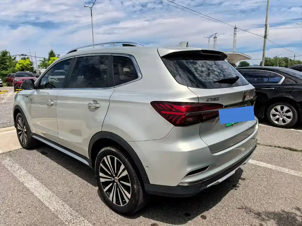Roewe RX5 New Energy — миниатюра 6