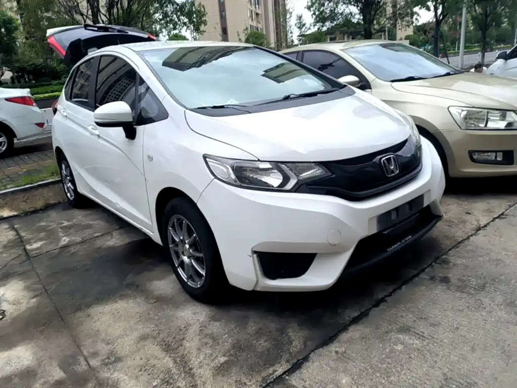 Honda Fit — миниатюра 4