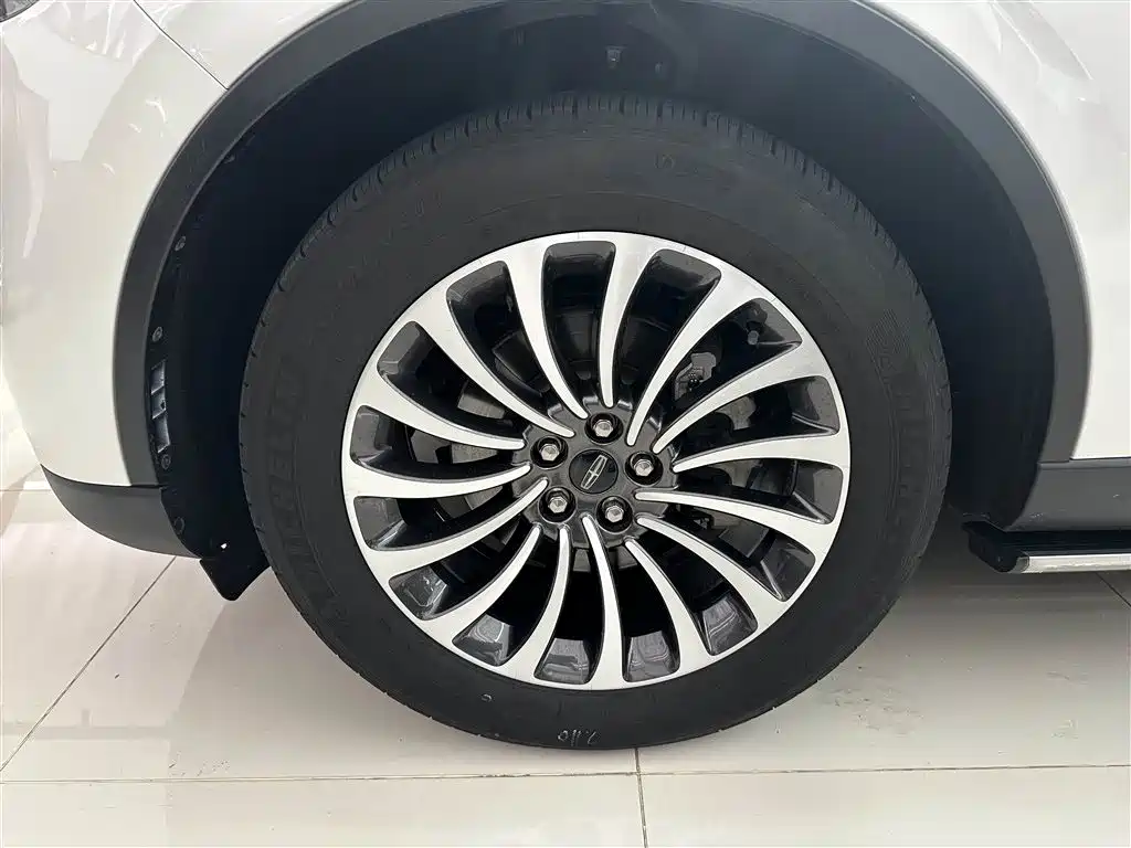 Lincoln Aviator 2022 3.0T V6
