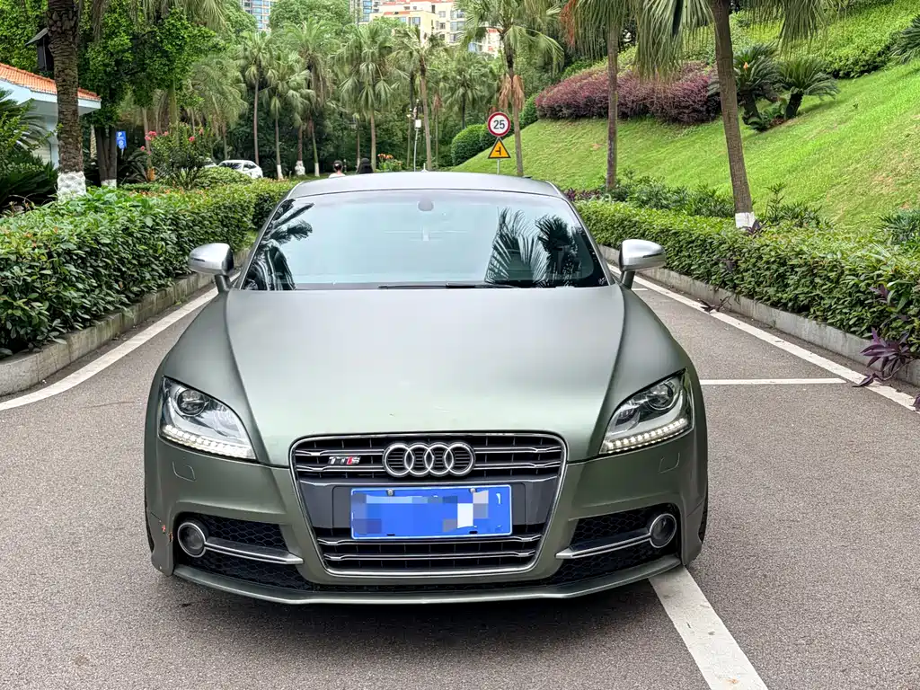 Audi TTS 2011 TTS Coupe 2.0TFSI quattro